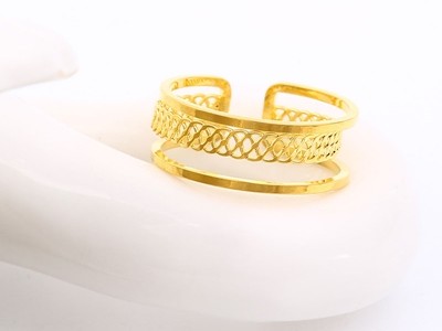 Többsoros díszes aranyozott gyűrű