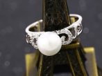 Exkluzív gyöngyös ezüst-ródium gyűrű